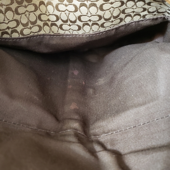 Coach Signature Canvas and Leather shoulder bag - Picture 4 of 4